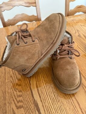 Women’s UGG Booties - Size 7